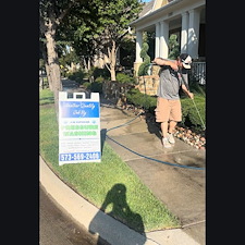 Exquisite-Driveway-Sidewalk-Washing-in-Carrollton-TX-JM 2