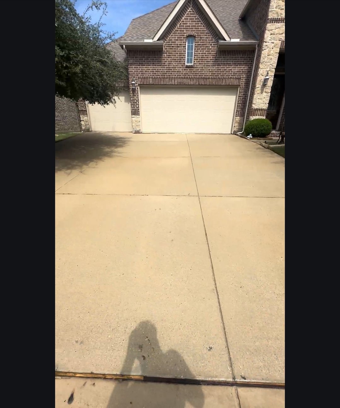 Professional Driveway Cleaning in Melissa, TX – J&M Superior Pressure Washing Delivers Exceptional Results